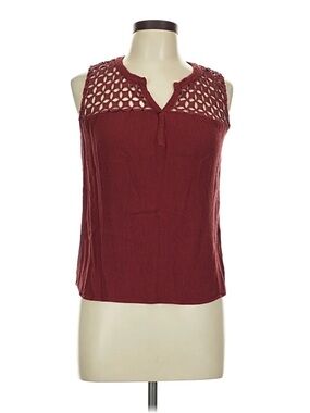 Daniel Rainn Sleeveless Crochet cut out Yoke Tank - Deep Red/mauve brick